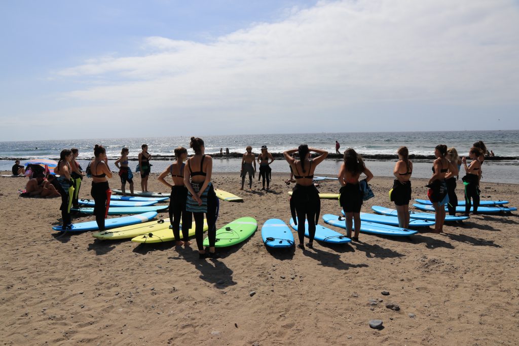 Blackstone Surf Center introductory surf lesson in Playa las Américas in Tenerife for a group of women
